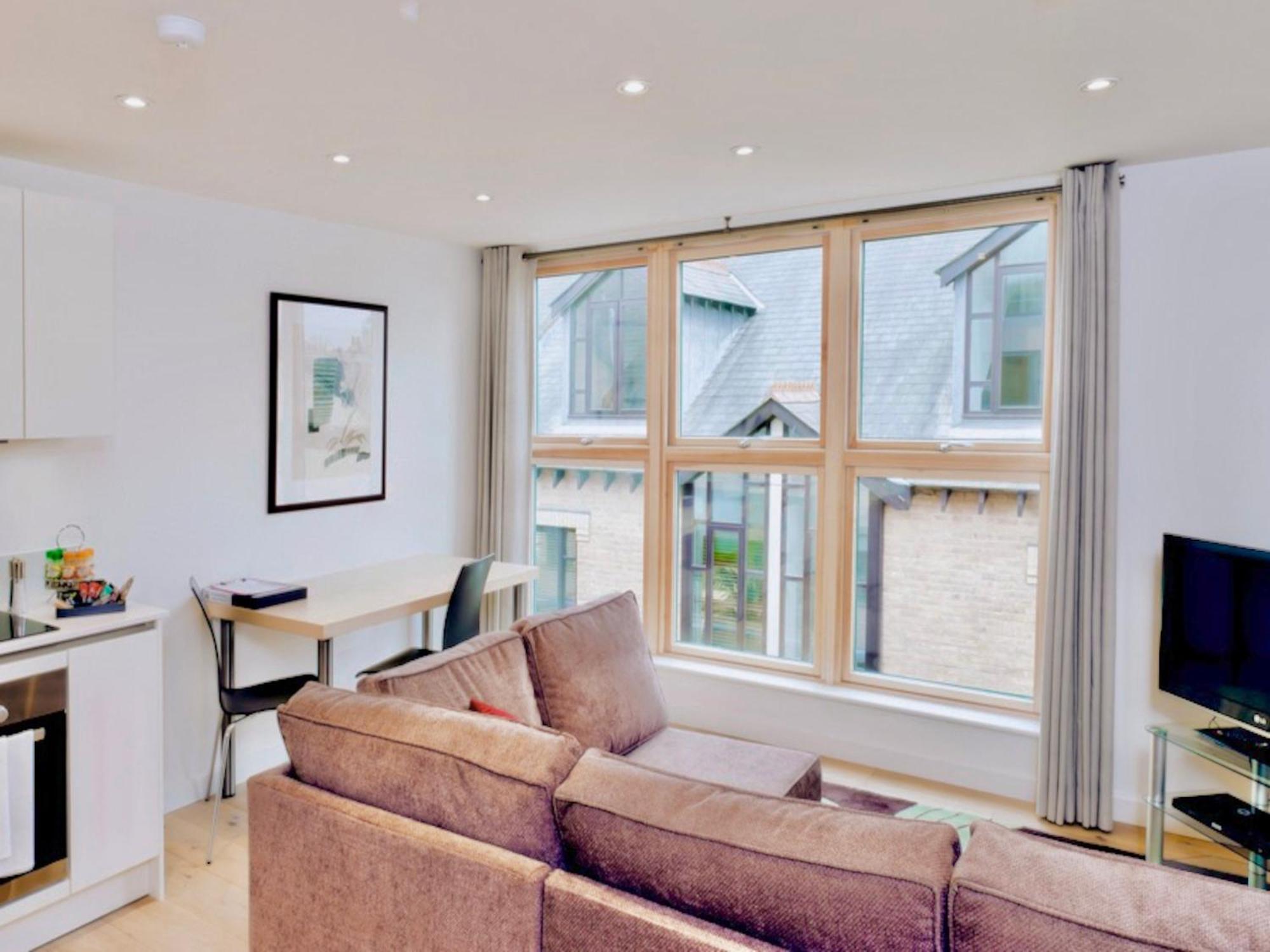 Your Space Apartments - Cambridge Place エクステリア 写真