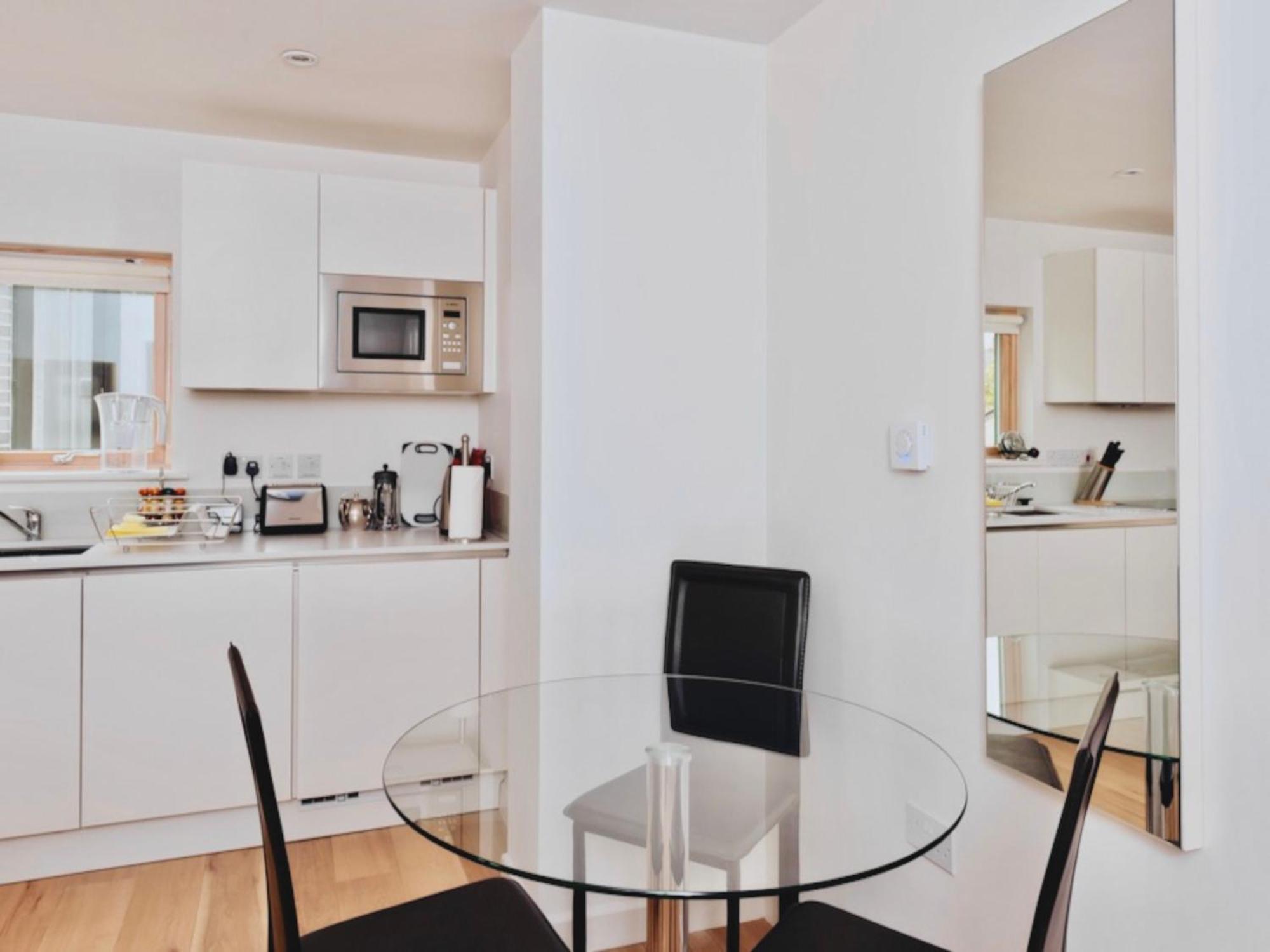 Your Space Apartments - Cambridge Place エクステリア 写真