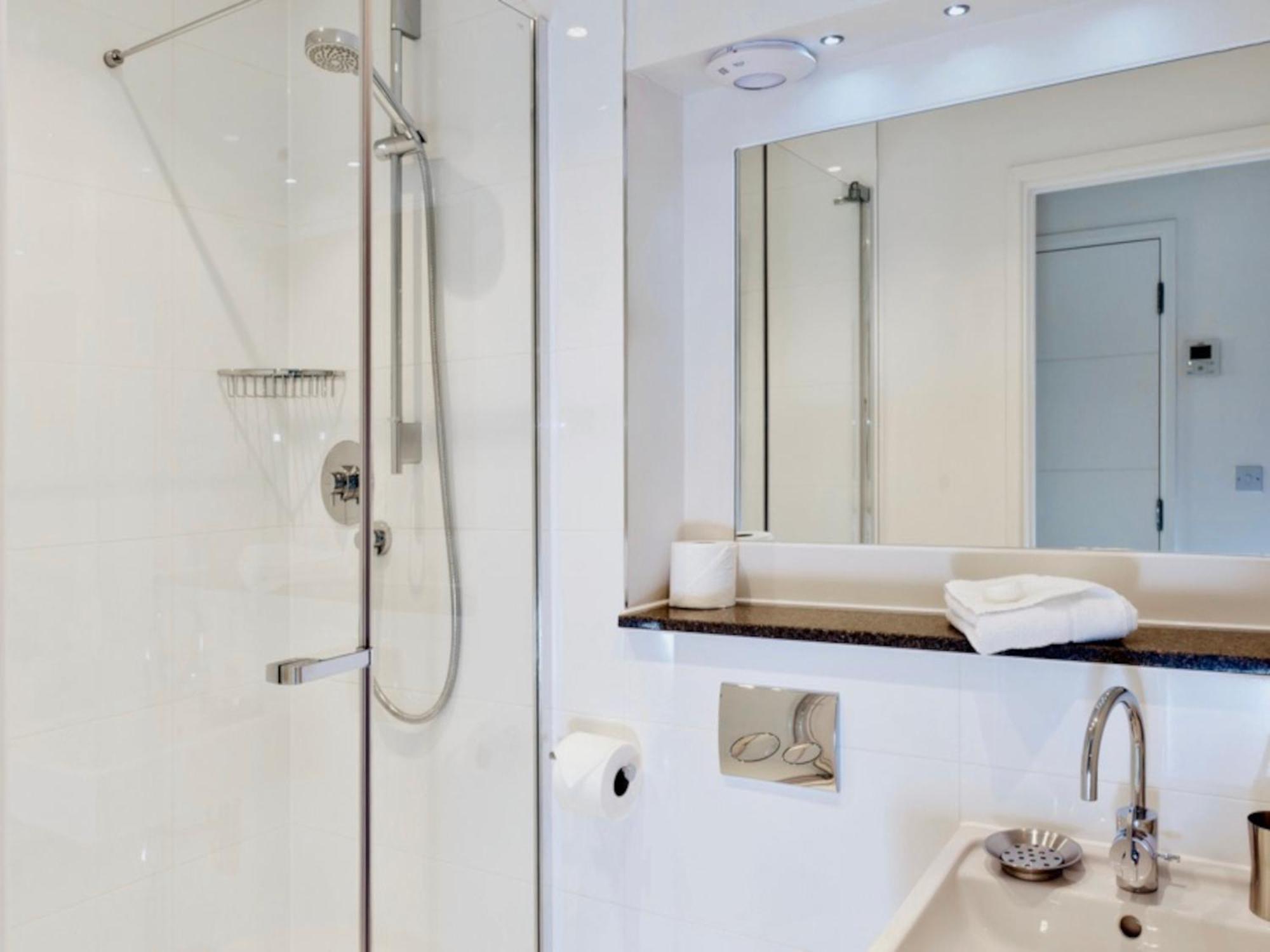 Your Space Apartments - Cambridge Place エクステリア 写真